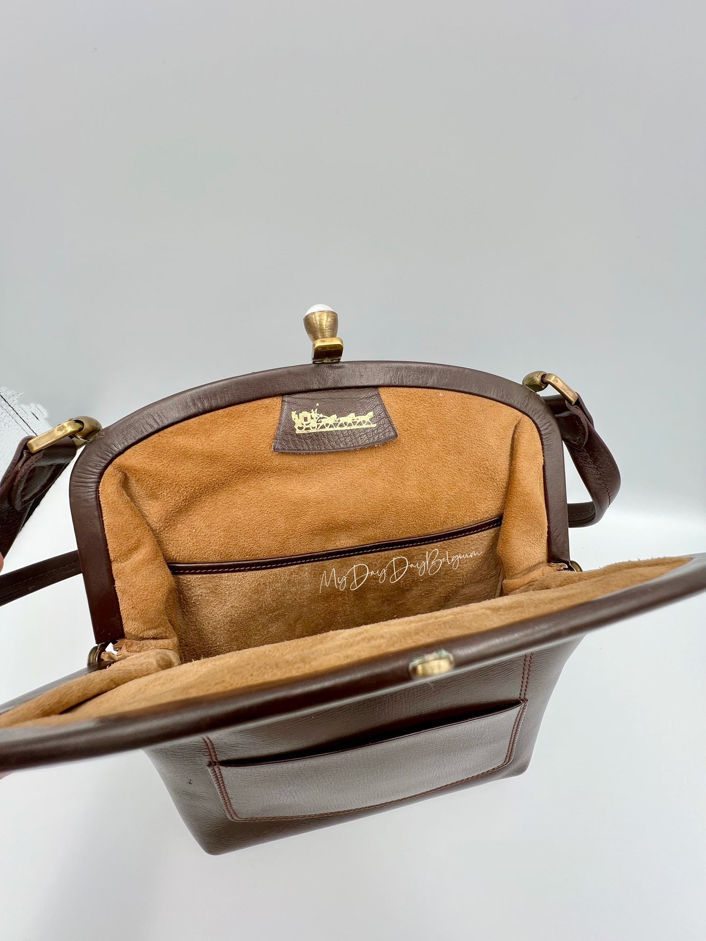 Vintage Delvaux shoulder bag 1957