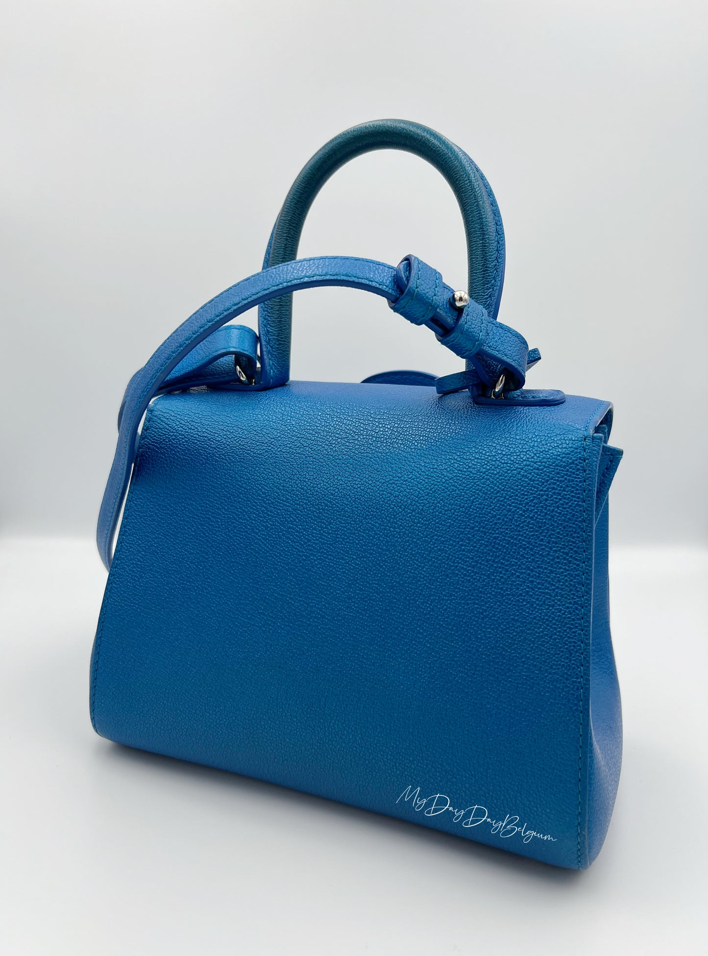 Delvaux Brillant electric blue