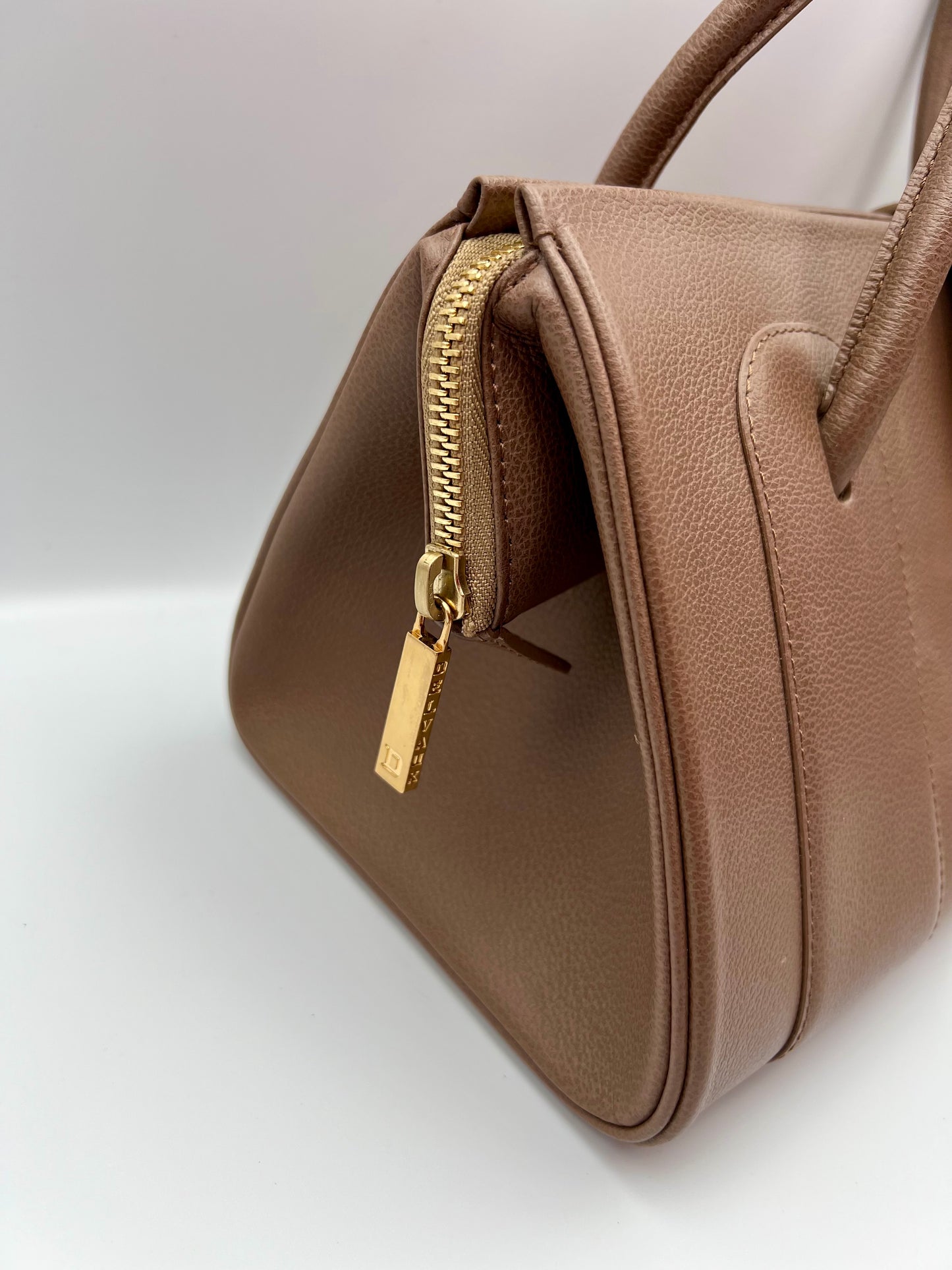 Delvaux Georges Top Handle Taupe 2004
