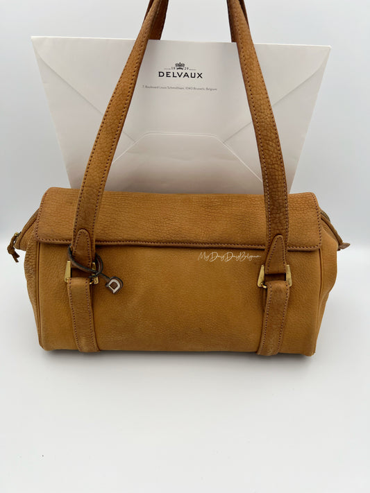 Delvaux vintage top handle collector piece from 1954