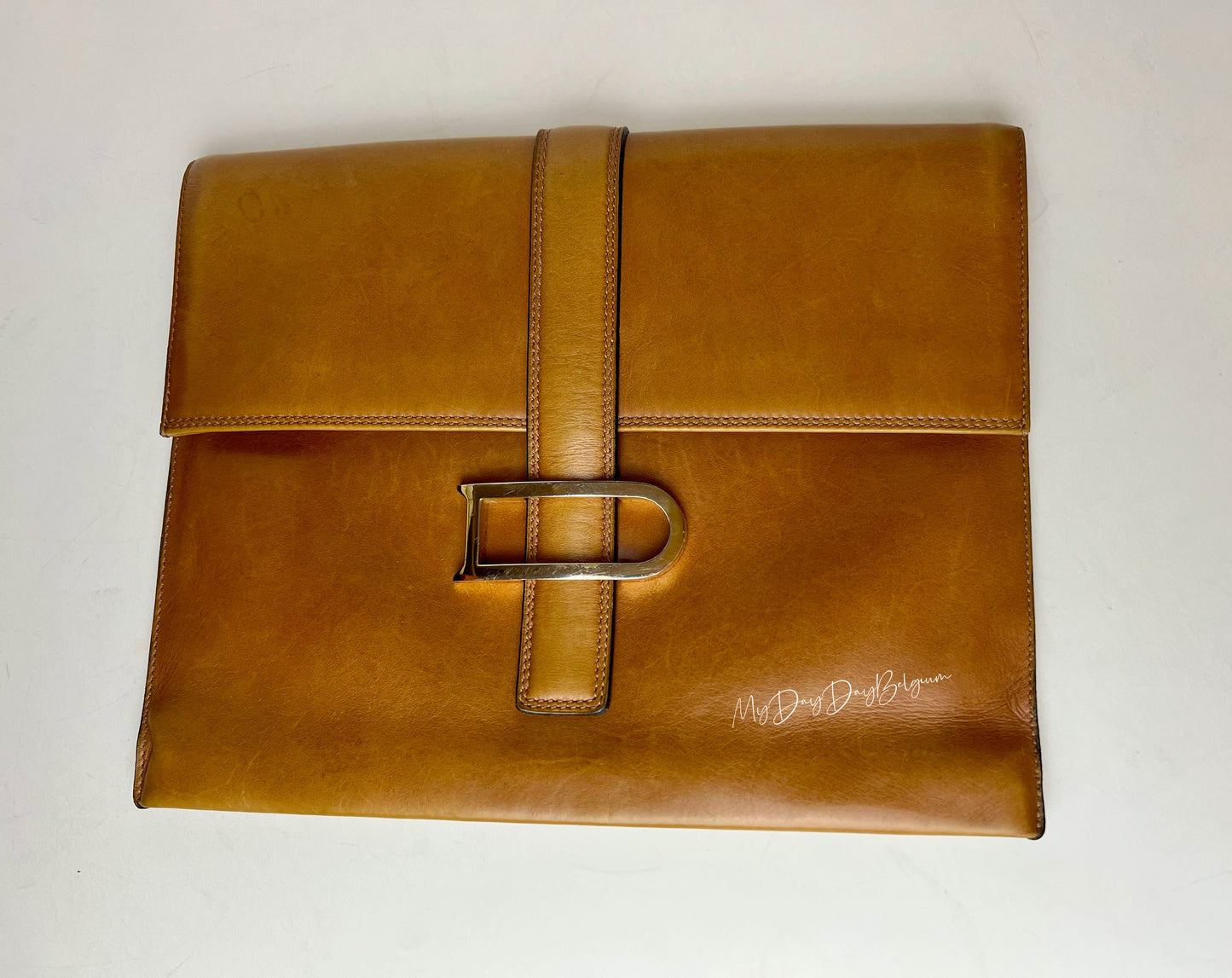 Delvaux Leonce clutch vintage 1973