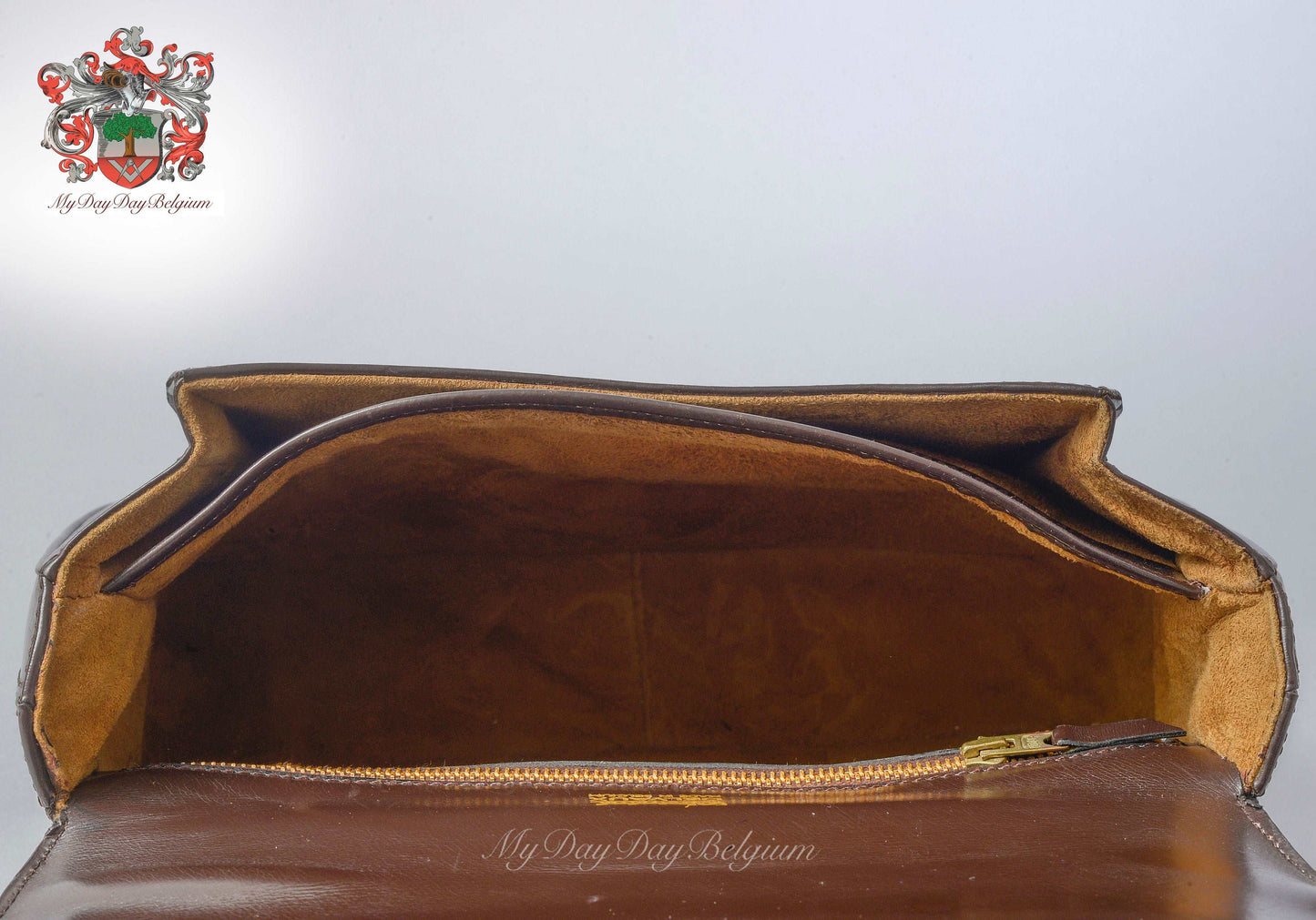 Delvaux vintage handbag 1981