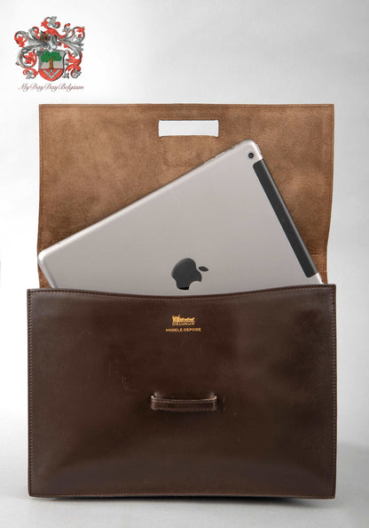 Delvaux vintage pochette ipad bag 1973