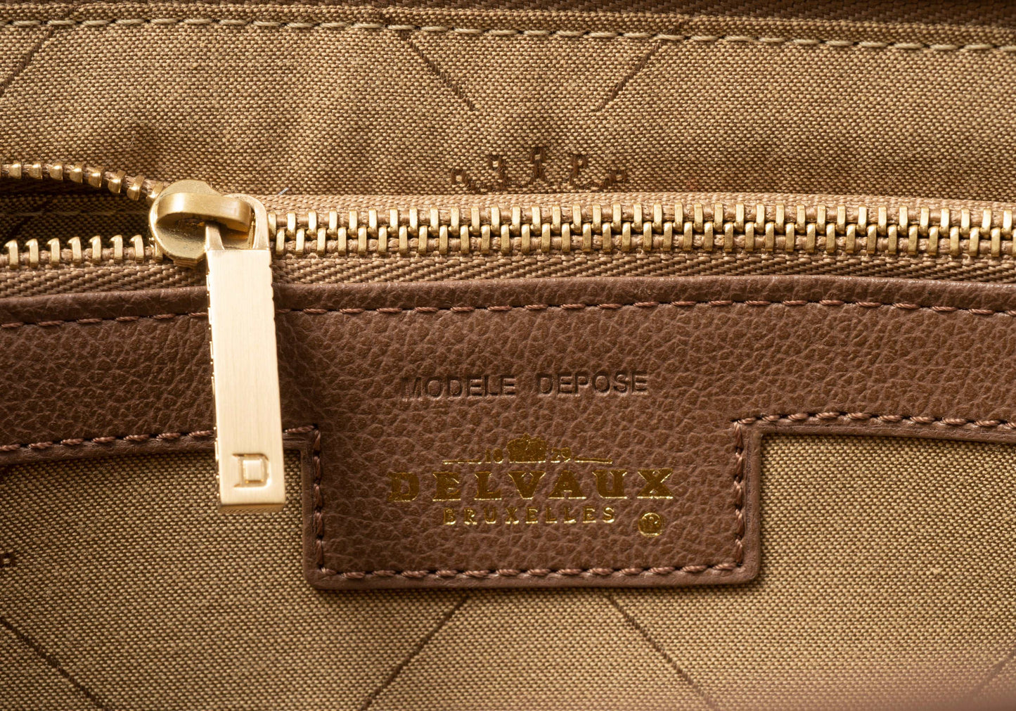 Delvaux George vintage handbag 2004