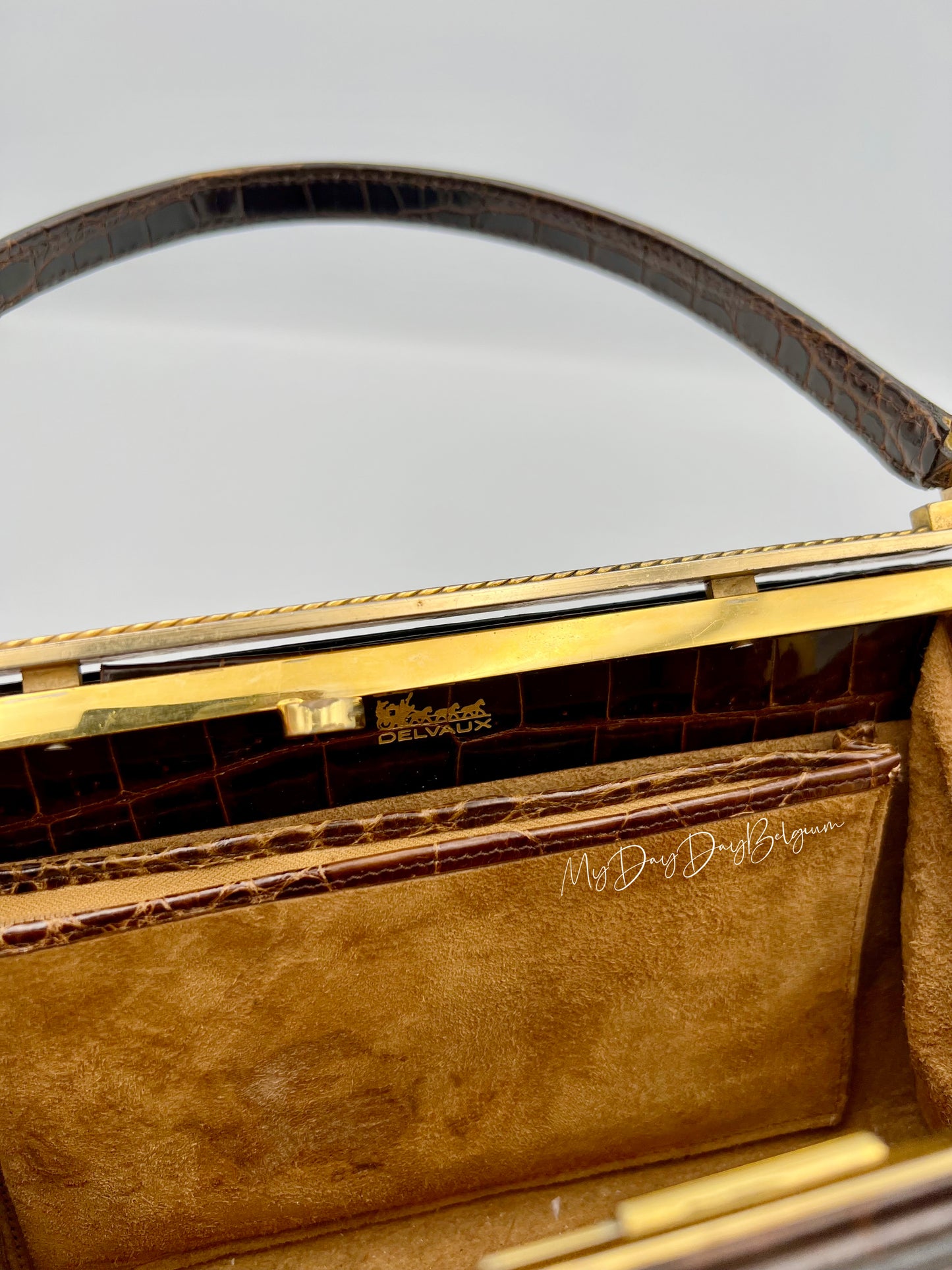Vintage Delvaux top handle 1966