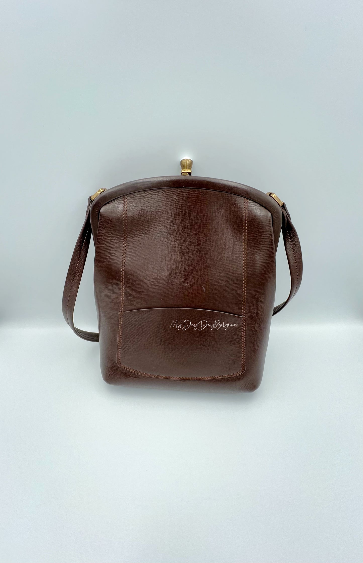 Vintage Delvaux shoulder bag 1957