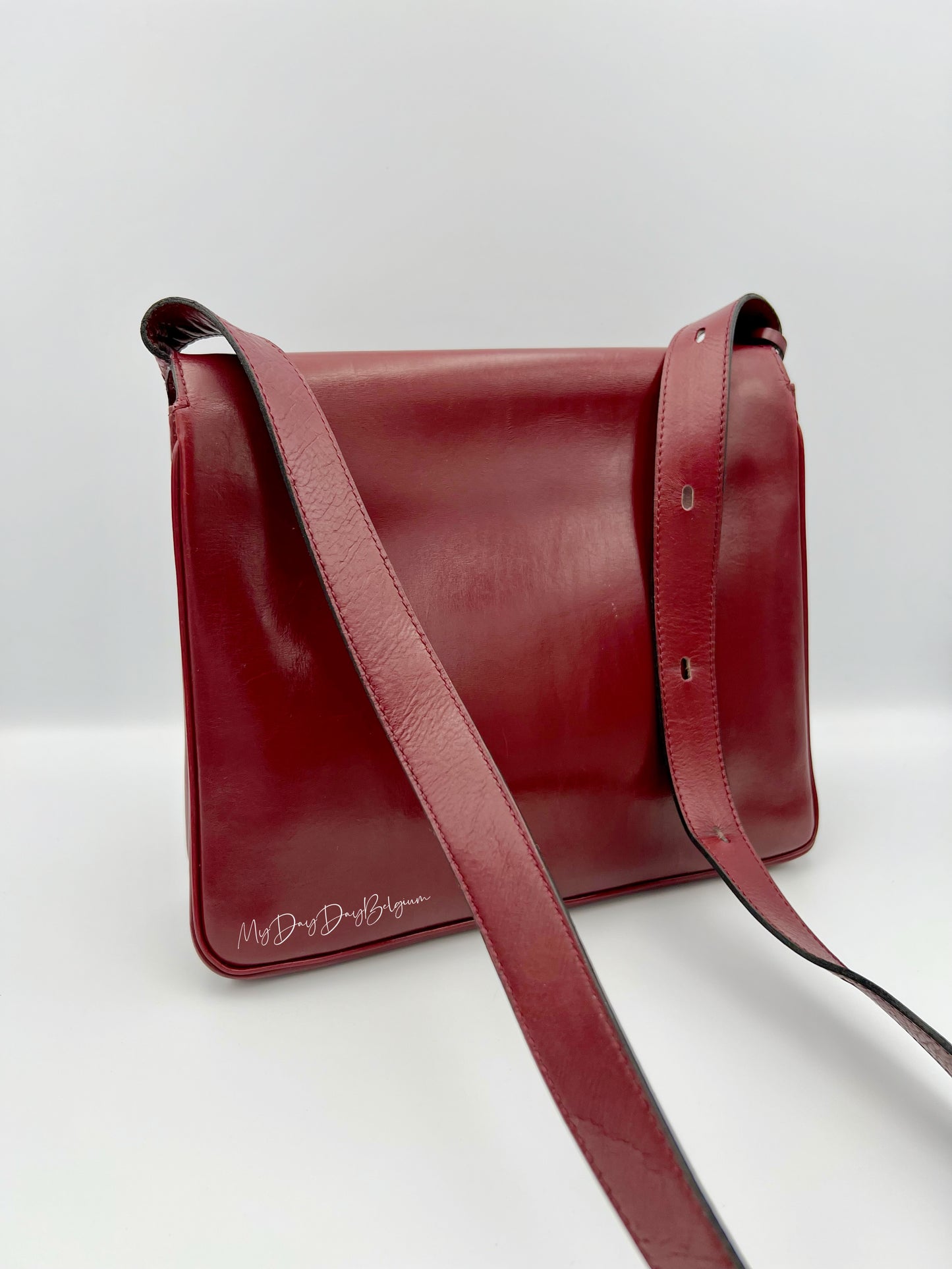 Delvaux Brillant Festival 1971 box calf leather in burgundy