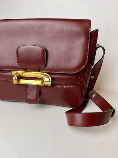 Delvaux vintage Crossbody / Shoulder Bag Burgundy Red 1975