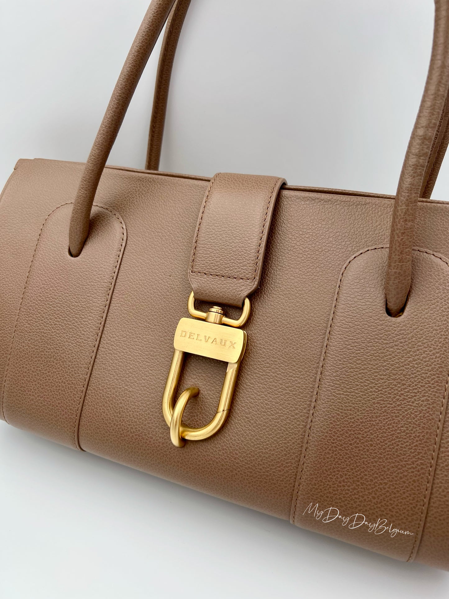 Delvaux Georges Top Handle Taupe 2004