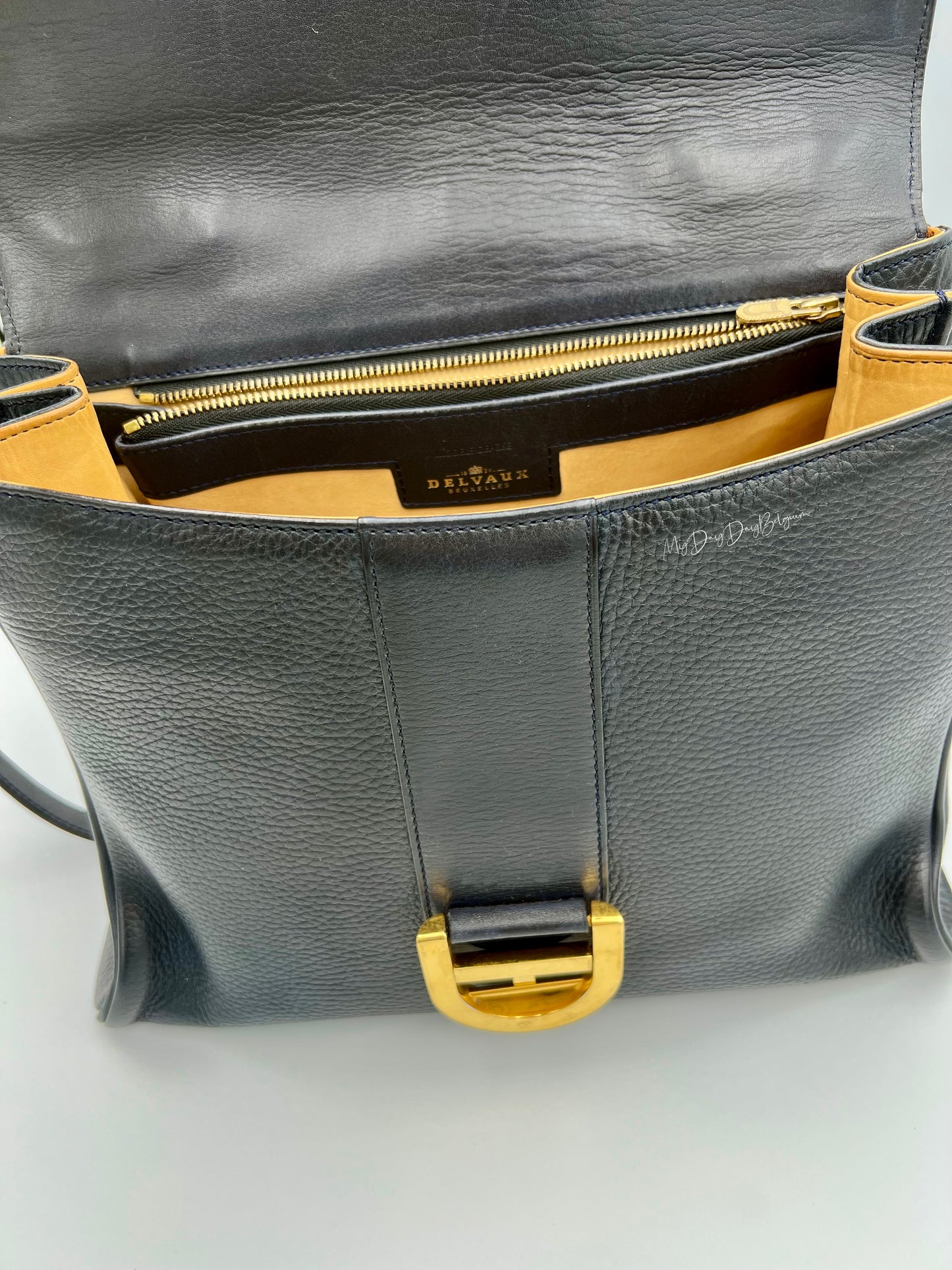 Delvaux Brillant MM in navy 1990’s