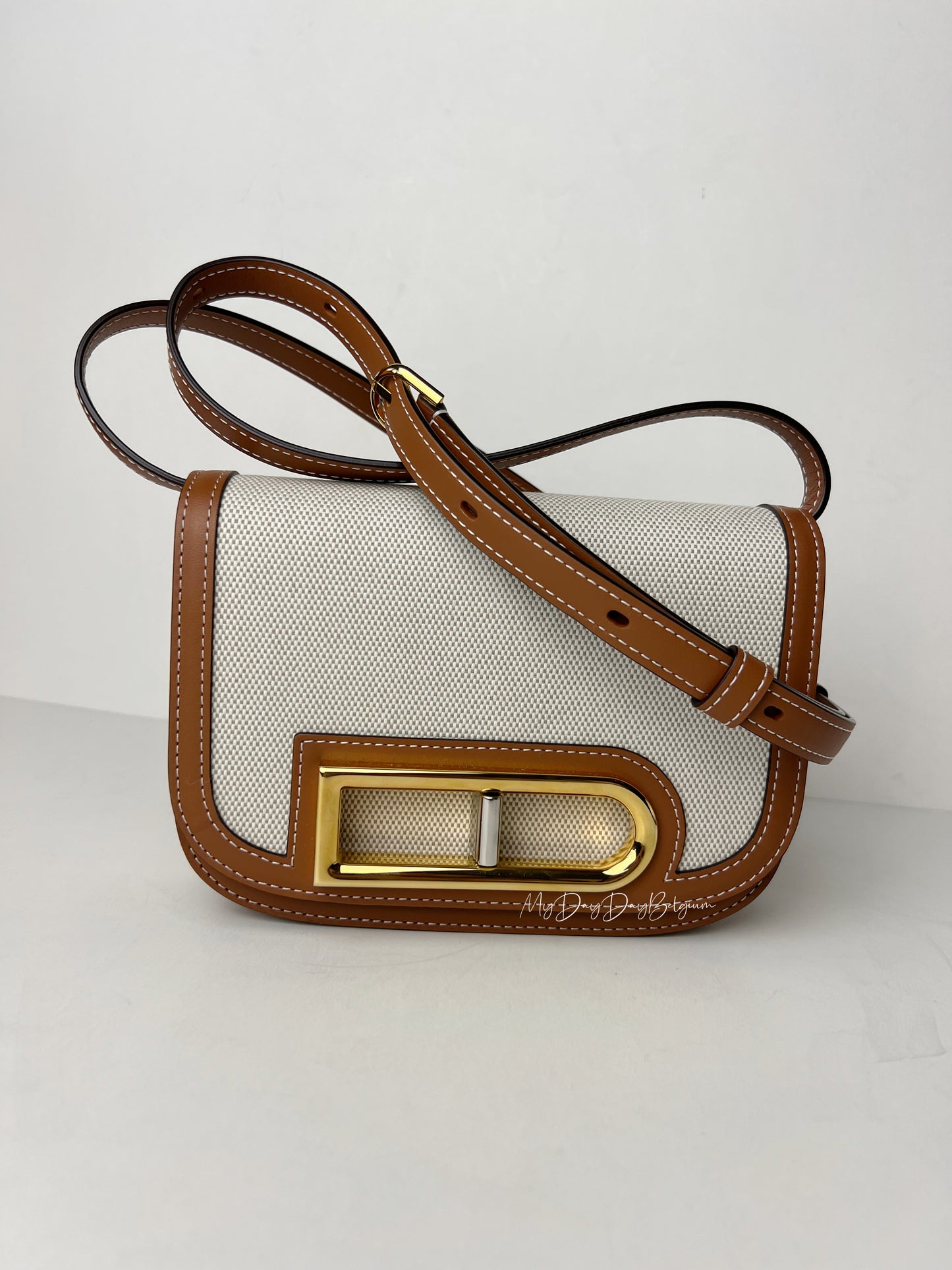 Delvaux Lingot small in canvas 2023