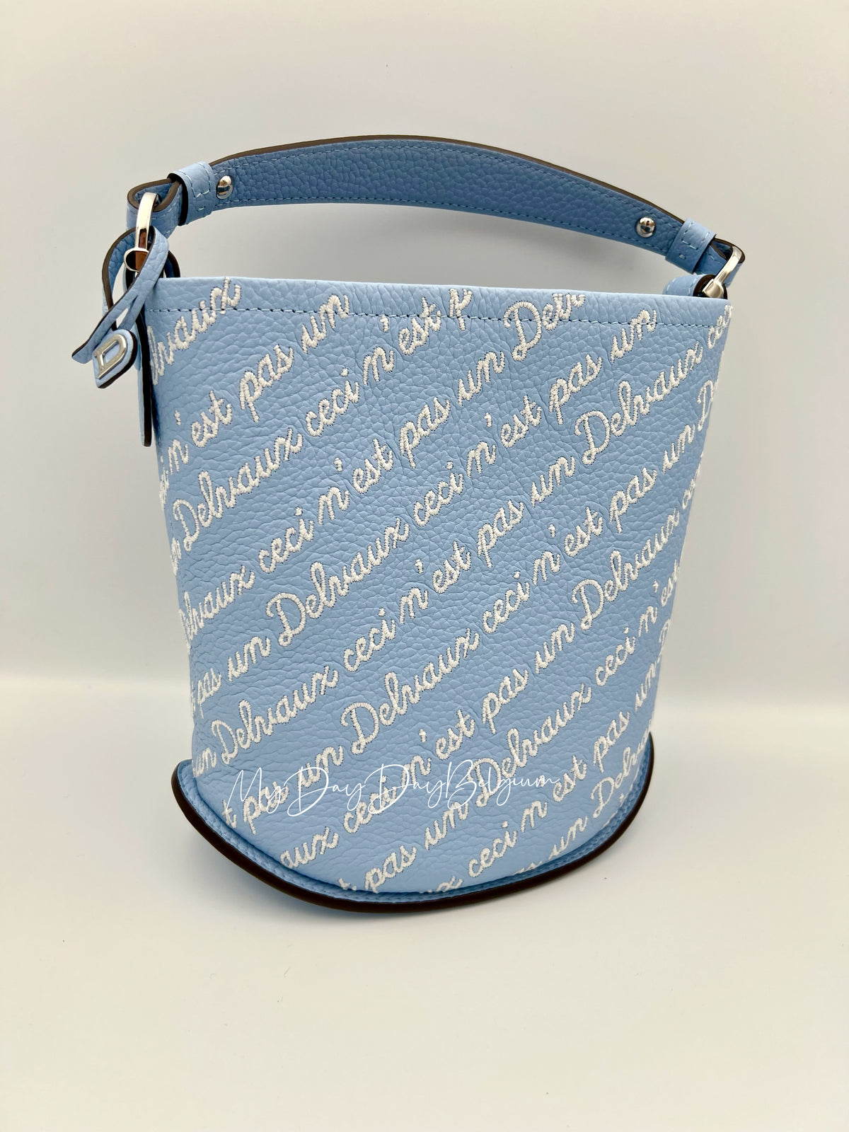 Delvaux Pin bucket 125 years of Magritte edition 2023