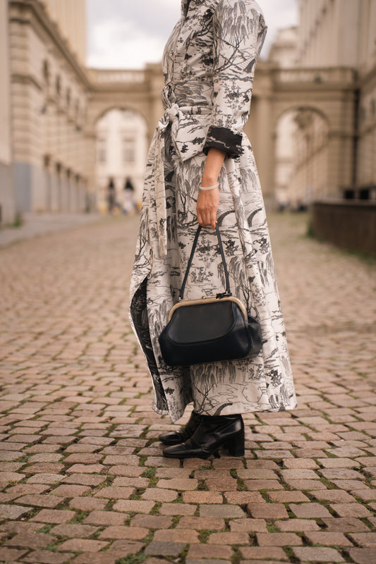 Delvaux vintage shoulder bag 1964