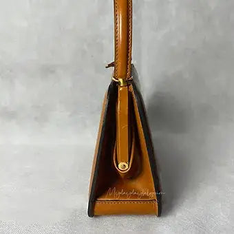 Delvaux Vintage Top Handle Camel 1957