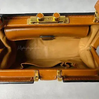 Delvaux Vintage Top Handle Camel 1957